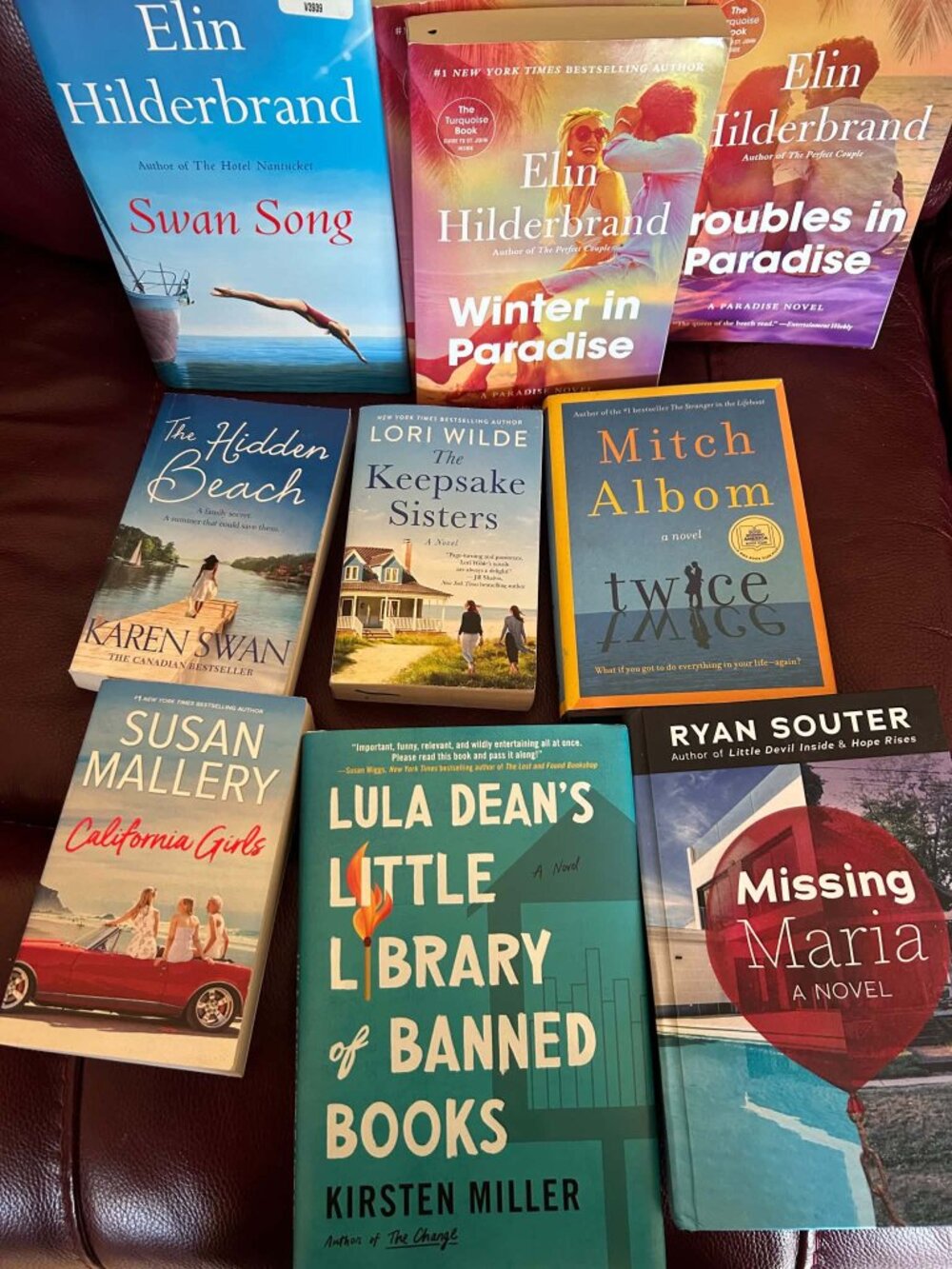 Books - Picture 3 of 4